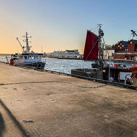 3 Bedroom Beautiful In *