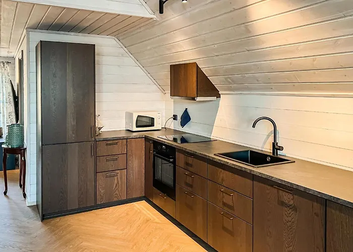 Dom wakacyjny 3 Bedroom Beautiful In